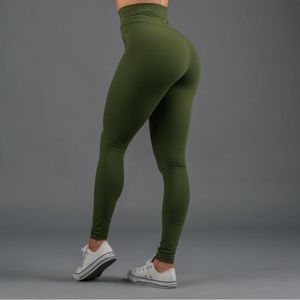 BuffBunny Rosa Leggings XS